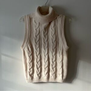 GAP Cable Knit Sweater Vest